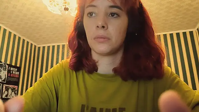 Snapshot of amberrrdolll_ chatting on May 2026 09:43:01 PM amberrrdolll online show from May 2026 09:43:01 PM