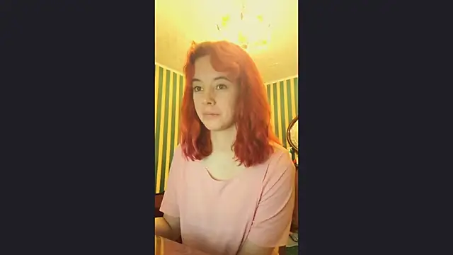 Snapshot of amberrrdolll_ chatting on May 2026 11:01:01 PM amberrrdolll online show from May 2026 11:01:01 PM