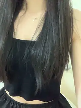 Snapshot of Summ_vn chatting on April 2026 03:43:01 AM Summ vn online show from April 2026 03:43:01 AM