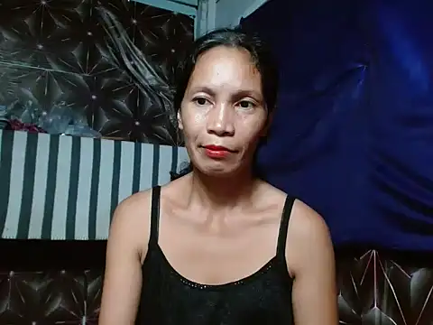 Honeychel online show from April 2026 08:51:02 PM