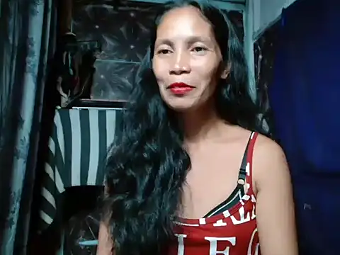 Honeychel online show from May 2026 02:14:01 PM