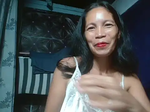 Honeychel online show from May 2026 08:58:01 PM