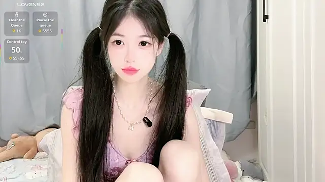 Snapshot of XiaoMei-iiiiii chatting on May 2026 06:40:01 AM XiaoMei-iiiiii online show from May 2026 06:40:01 AM