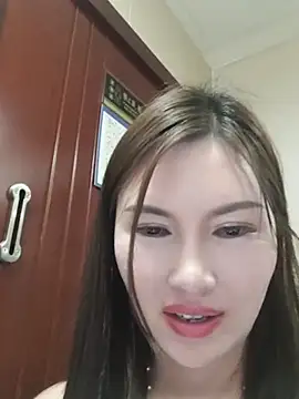 Snapshot of tongtong789 chatting on May 2026 12:33:02 PM tongtong789 online show from May 2026 12:33:02 PM
