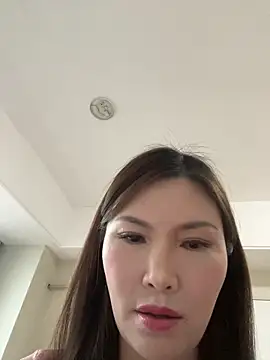 Snapshot of tongtong789 chatting on June 2026 09:46:02 AM tongtong789 online show from June 2026 09:46:02 AM
