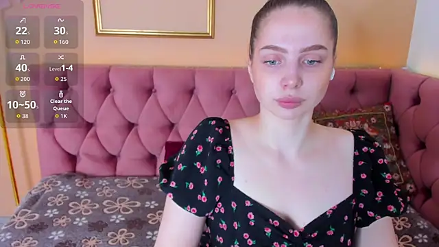 ReneeBlair online show from June 2026 01:56:01 AM