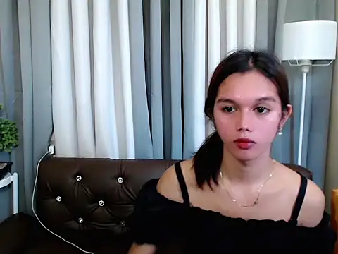 Snapshot of marie_castro chatting on May 2026 03:57:02 AM marie castro online show from May 2026 03:57:02 AM