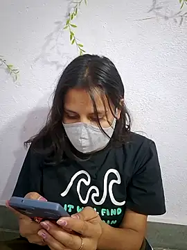 missnaina1 online show from April 2026 11:24:02 AM