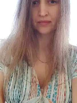 Snapshot of irresistibelle chatting on May 2026 11:59:01 AM irresistibelle online show from May 2026 11:59:01 AM