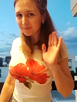 Snapshot of irresistibelle chatting on May 2026 05:10:01 PM irresistibelle online show from May 2026 05:10:01 PM