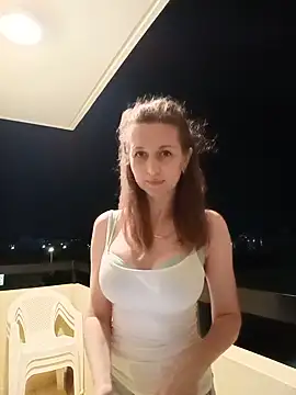 Snapshot of irresistibelle chatting on June 2026 06:12:01 PM irresistibelle online show from June 2026 06:12:01 PM