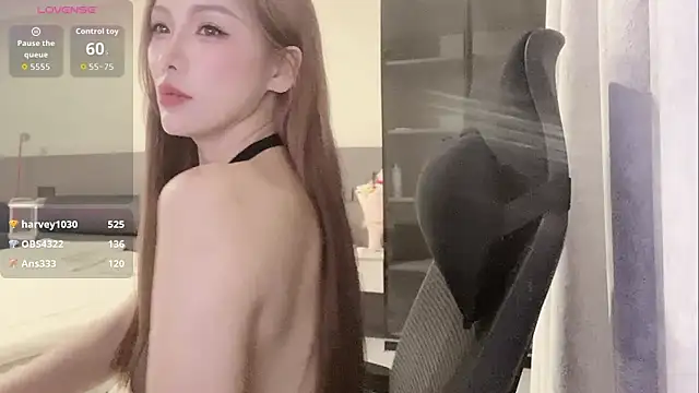 Snapshot of wenwen-mm chatting on April 2026 05:30:01 PM wenwen-mm online show from April 2026 05:30:01 PM