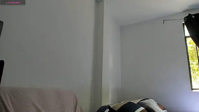 Snapshot of AmberKayleigh chatting on June 2026 03:54:01 PM AmberKayleigh online show from June 2026 03:54:01 PM