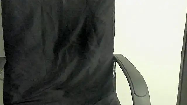 Snapshot of lolabunnysc chatting on May 2026 12:54:02 PM lolabunnysc online show from May 2026 12:54:02 PM