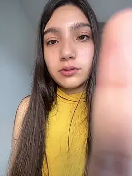Snapshot of Soffy_20 chatting on May 2026 03:53:02 PM Soffy 20 online show from May 2026 03:53:02 PM