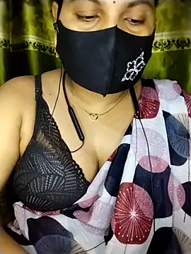 Snapshot of Sila_Vabi9 chatting on May 2026 08:37:01 PM Sila Vabi9 online show from May 2026 08:37:01 PM
