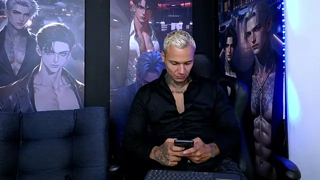 Snapshot of damian_becker chatting on July 2026 12:38:01 AM damian becker online show from July 2026 12:38:01 AM
