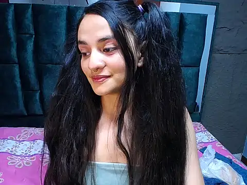 salamandracl202 online show from April 2026 03:53:02 AM
