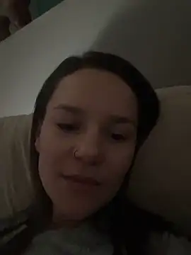 Abelhinhaa98 online show from April 2026 04:19:01 PM