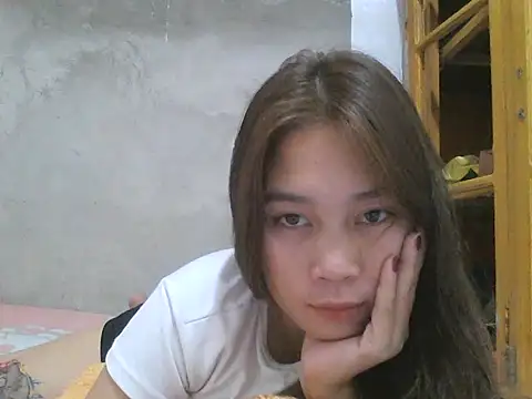 Snapshot of Sexybabe168 chatting on April 2026 12:02:02 AM Sexybabe168 online show from April 2026 12:02:02 AM