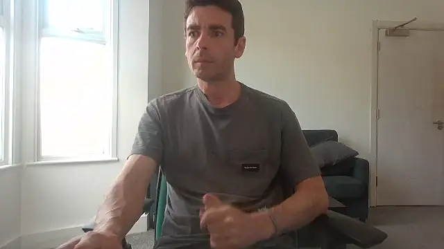 Snapshot of frenchbdmaninlondon chatting on June 2026 01:23:02 PM frenchbdmaninlondon online show from June 2026 01:23:02 PM