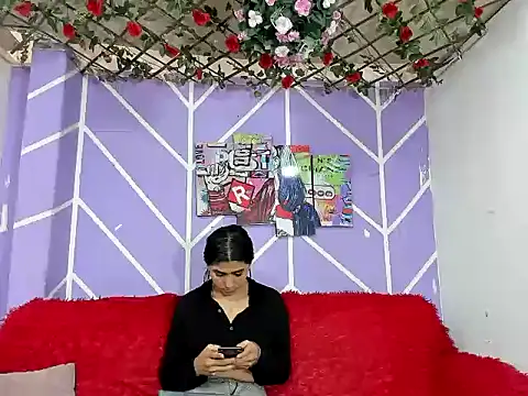 Snapshot of DAHNE_HOT_ chatting on July 2026 01:26:01 PM DAHNE HOT online show from July 2026 01:26:01 PM