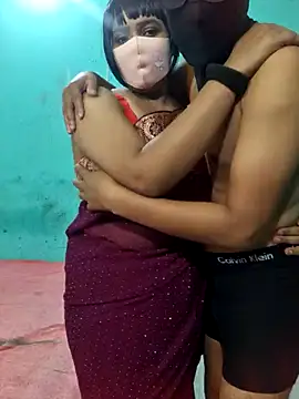 Hot Cupole online show from May 2026 03:42:02 PM