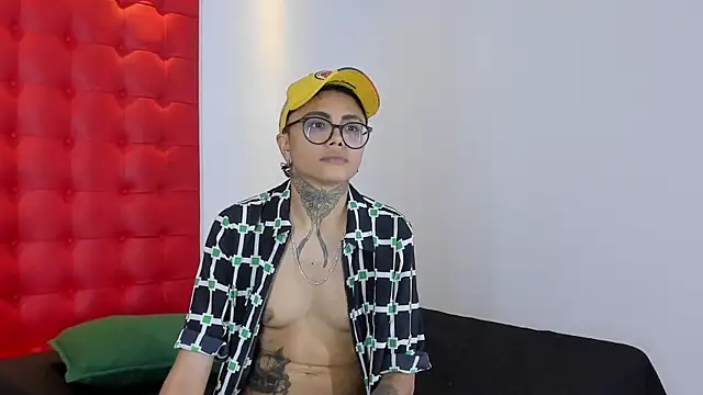 Snapshot of Antony_D_ossa chatting on July 2026 08:46:02 PM Antony D ossa online show from July 2026 08:46:02 PM