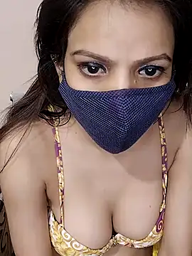 Snapshot of lovelyrosewifey chatting on May 2026 06:32:03 AM lovelyrosewifey online show from May 2026 06:32:03 AM