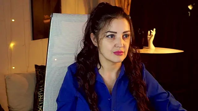 Snapshot of AureliaVane chatting on May 2026 06:35:02 PM AureliaVane online show from May 2026 06:35:02 PM
