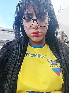 Snapshot of Dayii_sweet chatting on June 2026 08:44:02 PM Dayii sweet online show from June 2026 08:44:02 PM