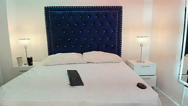 Alissa and alann online show from April 2026 11:08:02 AM