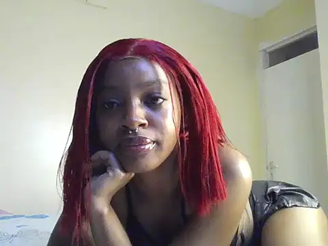 Snapshot of NylaMoon chatting on May 2026 05:13:02 AM NylaMoon online show from May 2026 05:13:02 AM