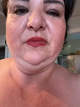 curvymilfmicha online show from August 2026 04:42:02 PM