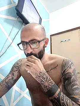 tatuatoreveneto online show from April 2026 07:36:02 AM