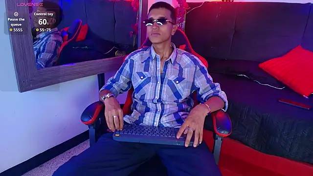Alan Colthon online show from May 2026 03:45:02 AM