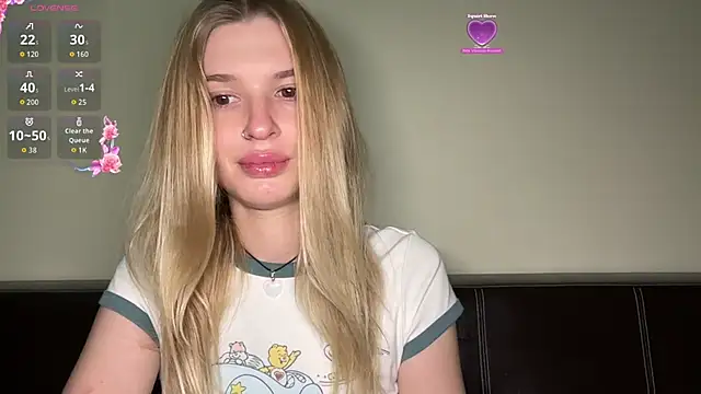 crazysuckks online show from April 2026 08:44:01 PM