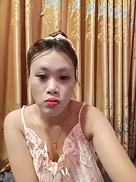Snapshot of Ly-sexyy chatting on July 2026 06:05:01 AM Ly-sexyy online show from July 2026 06:05:01 AM