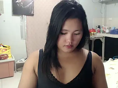 Snapshot of YourBaby_Eva chatting on June 2026 09:14:01 AM YourBaby Eva online show from June 2026 09:14:01 AM