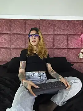 JessieGarvet19 online show from July 2026 04:30:01 AM