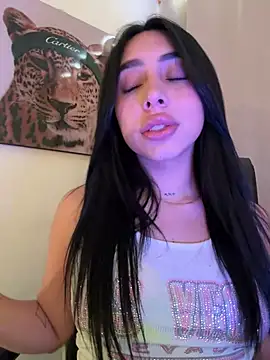 Snapshot of IsabellaNoir_ chatting on July 2026 06:05:01 PM IsabellaNoir online show from July 2026 06:05:01 PM