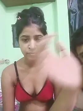Snapshot of hot-couple-0 chatting on May 2026 08:40:02 AM hot-couple-0 online show from May 2026 08:40:02 AM