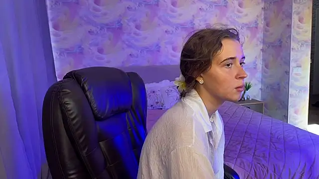 Tiana Belle online show from July 2026 01:12:02 AM