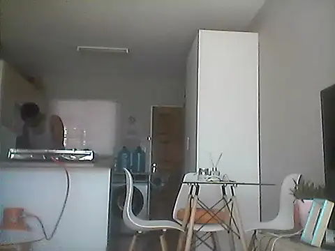 Snapshot of LunjeSA chatting on May 2026 10:00:02 AM LunjeSA online show from May 2026 10:00:02 AM