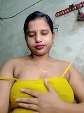 Nigar Hatun online show from April 2026 04:57:02 PM