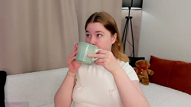 MERRIEMS online show from May 2026 01:11:01 AM