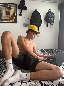 Jackdaniel001  online show from May 2026 03:41:01 PM