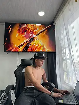 Jackdaniel001  online show from May 2026 03:20:01 PM