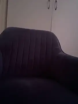 prettyduzu online show from May 2026 12:21:02 PM