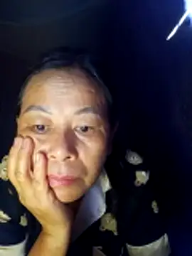 Ari-Na9 online show from May 2026 10:25:01 PM
